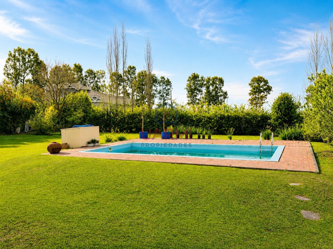 Casa en Alquiler en El Tipal, Club de Campo