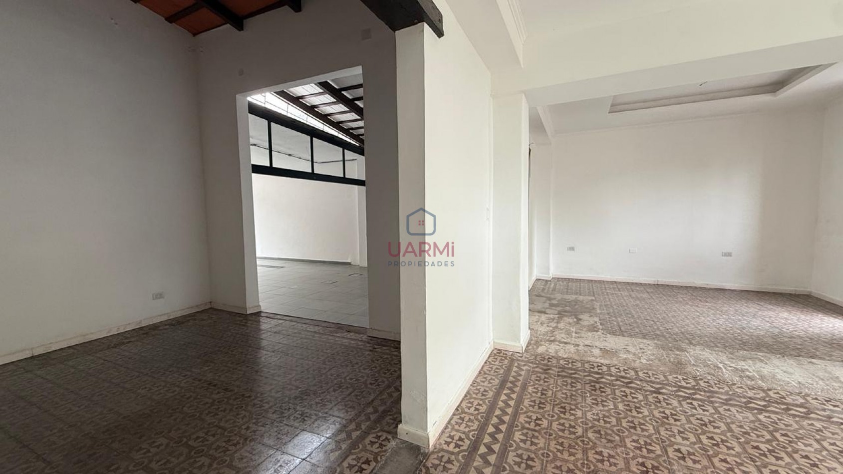 LOCAL COMERCIAL EN ALQUILER