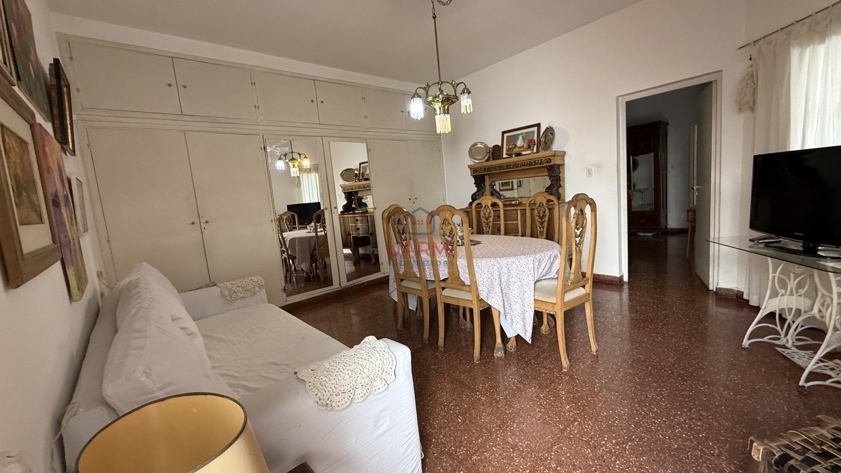 CASA EN ALQUILER  PASEO GUEMES