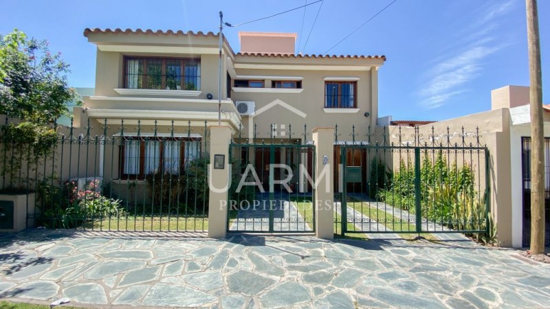 Casa en venta en Tres Cerritos