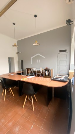 Local Comercial en alquiler en Av. Belgrano