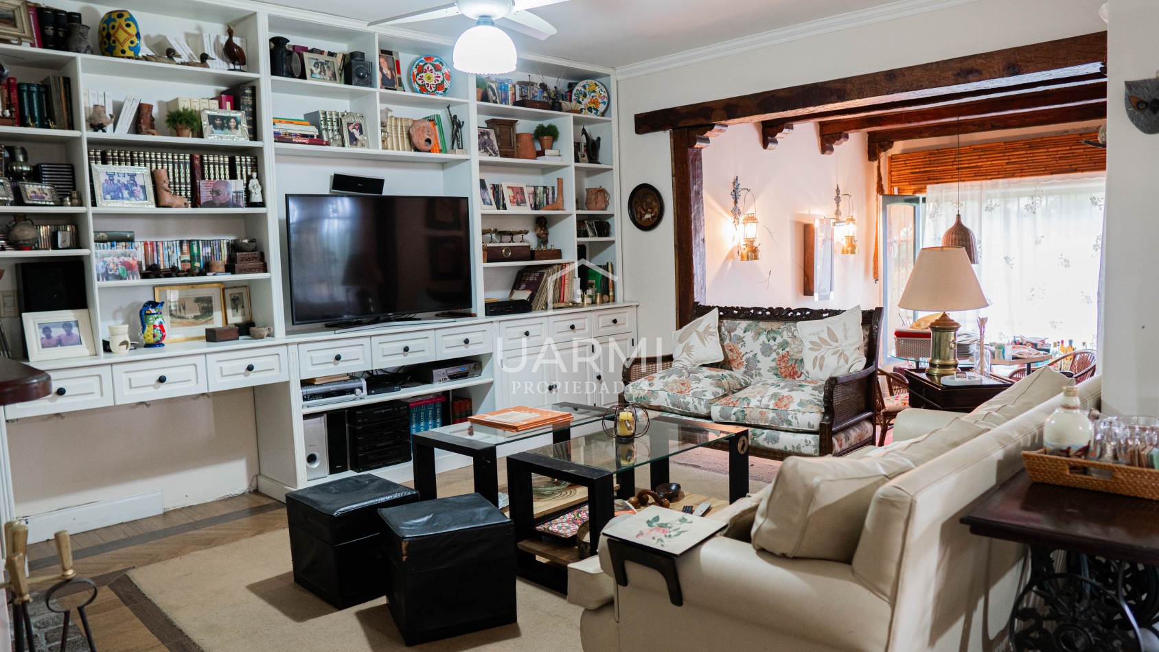 GRAN CASA EN VENTA EN CASTELLANOS, SAN LORENZO