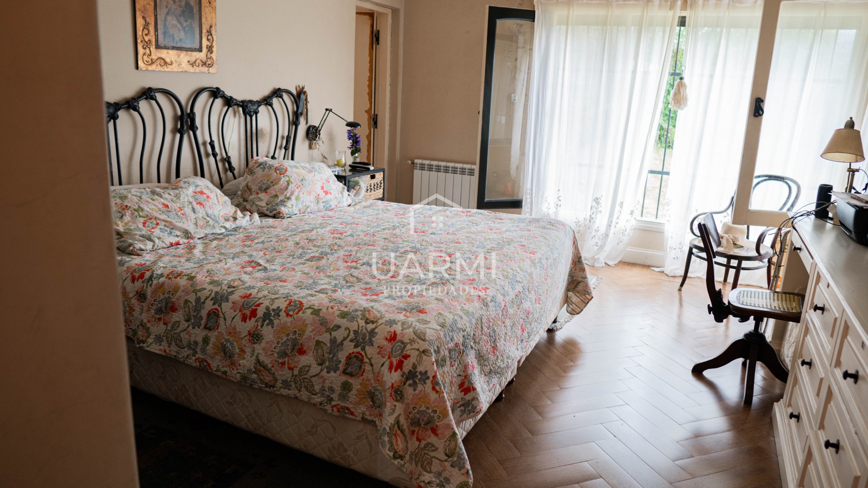 GRAN CASA EN VENTA EN CASTELLANOS, SAN LORENZO