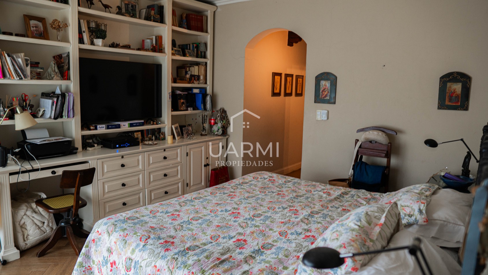GRAN CASA EN VENTA EN CASTELLANOS, SAN LORENZO