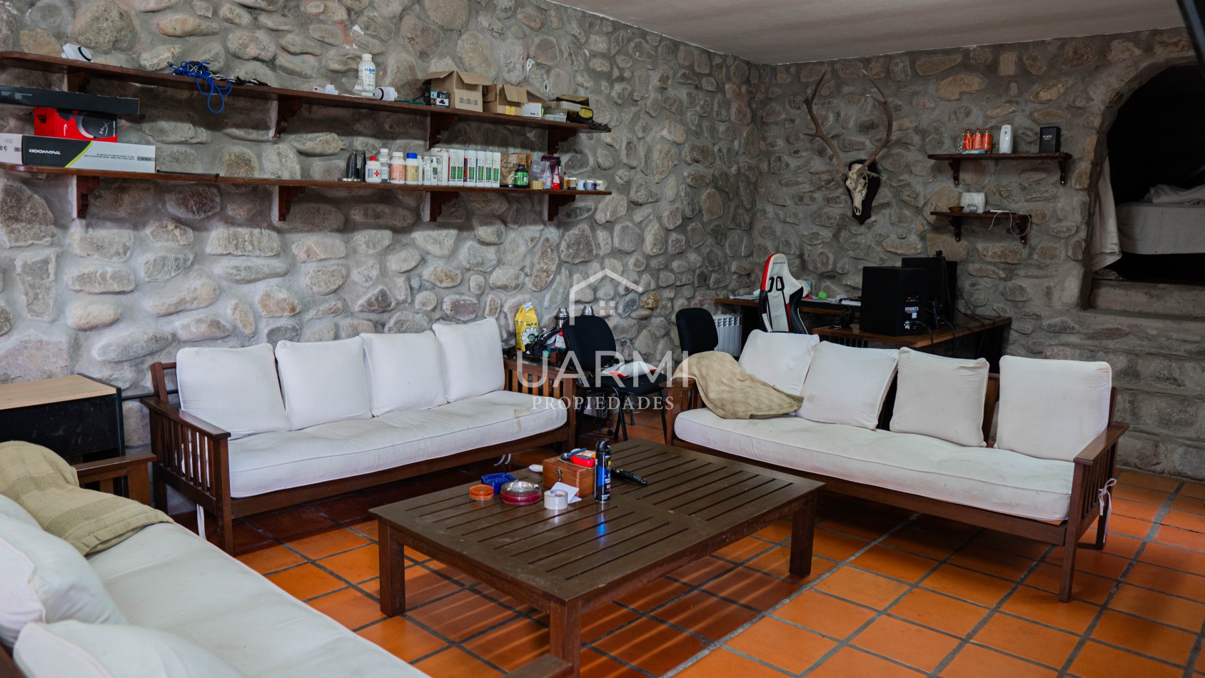 GRAN CASA EN VENTA EN CASTELLANOS, SAN LORENZO
