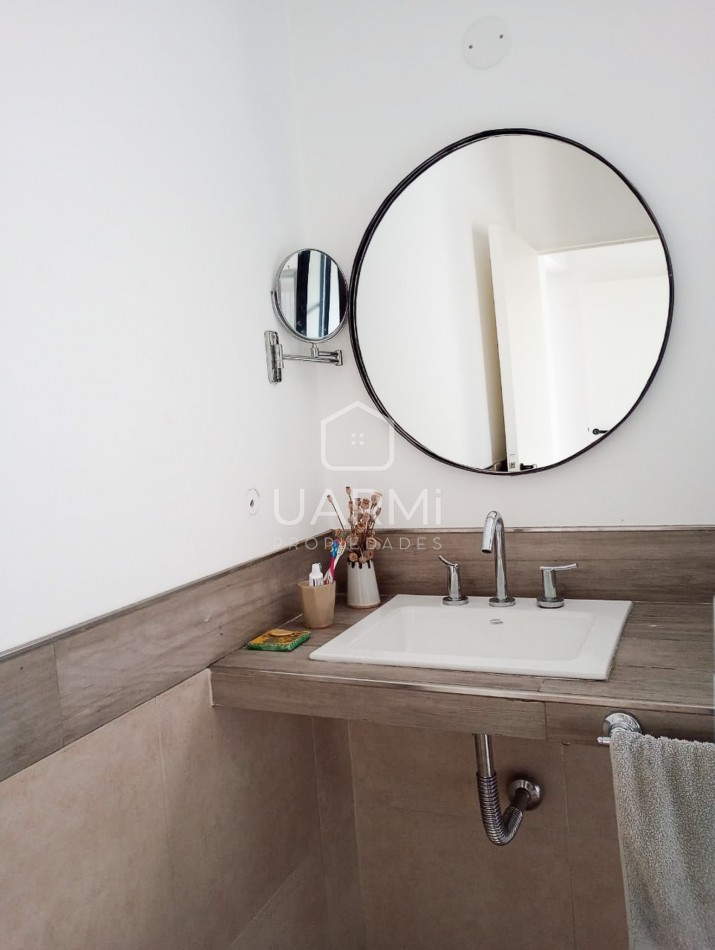 CASA EN VENTA EN LA AGUADA