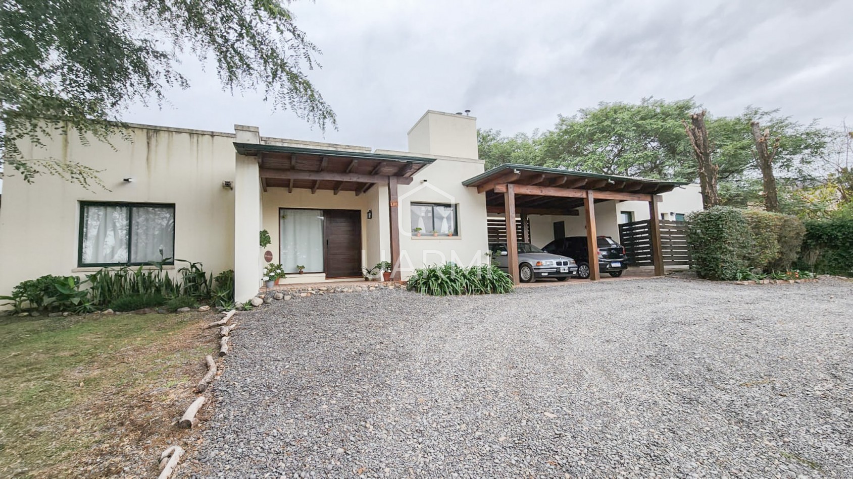 CASA EN ALQUILER EN EL TIPAL