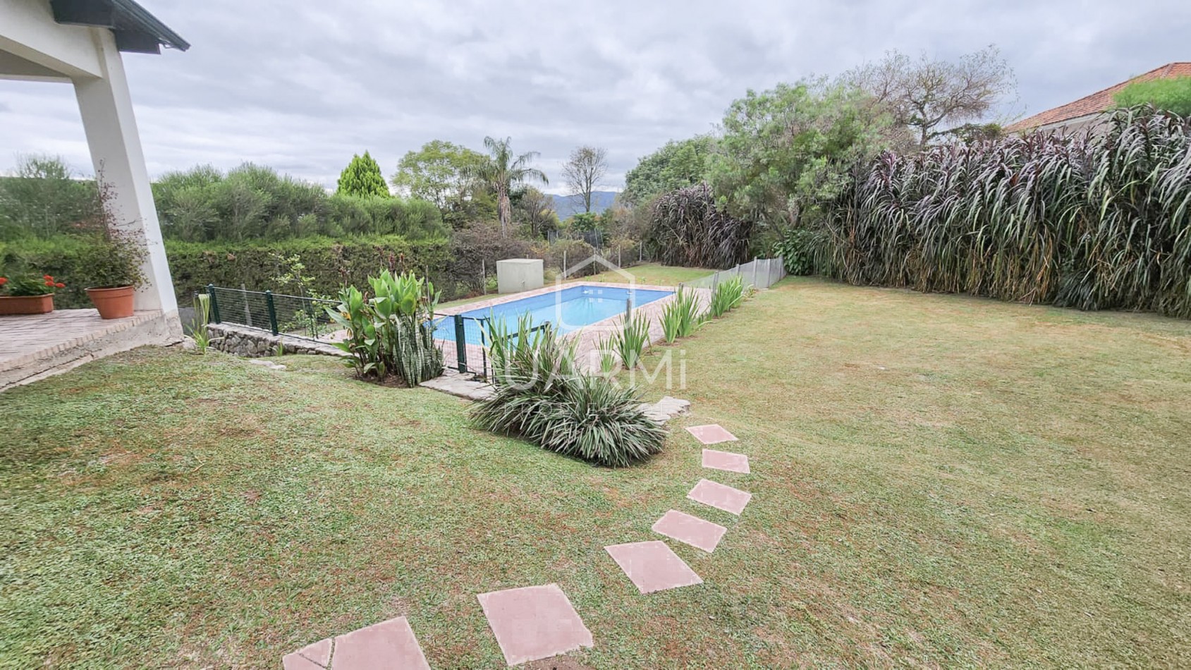 CASA EN ALQUILER EN EL TIPAL