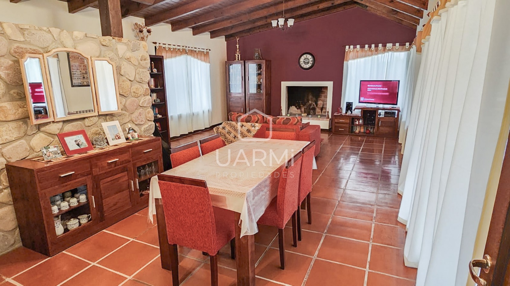 CASA EN ALQUILER EN EL TIPAL