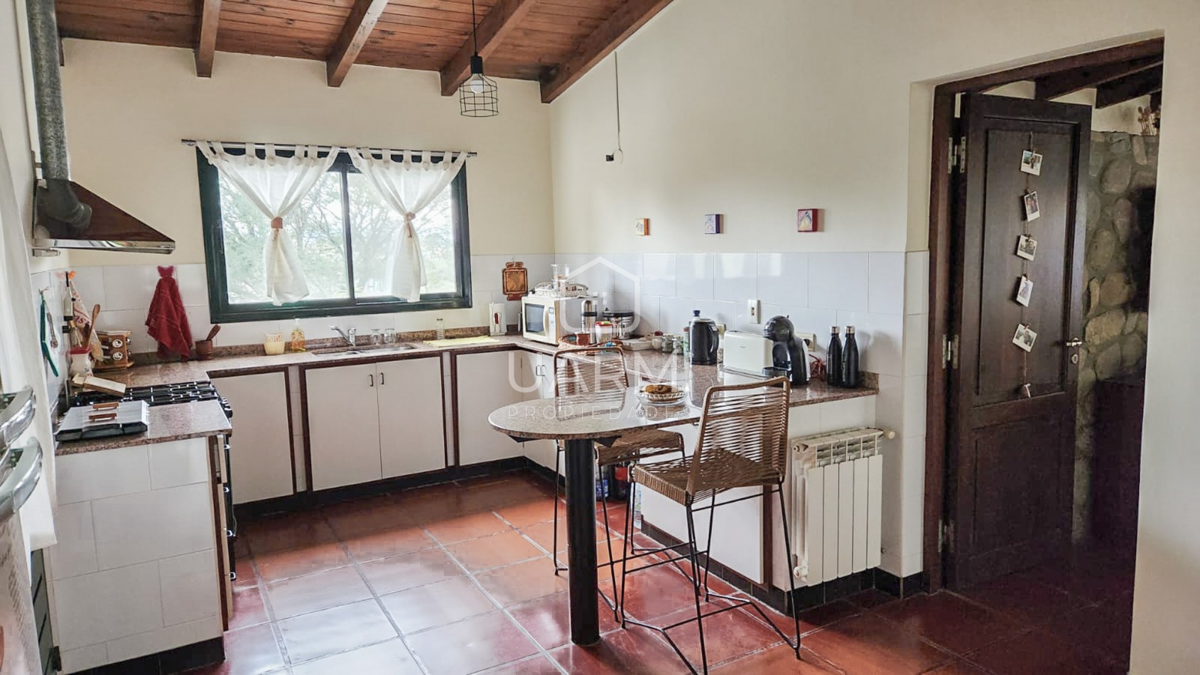 CASA EN ALQUILER EN EL TIPAL