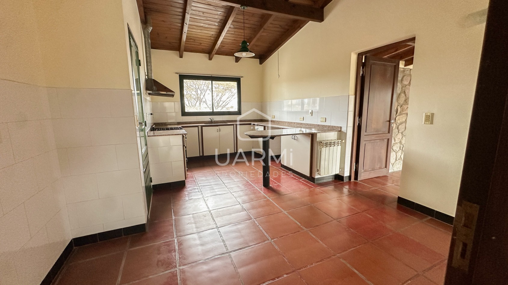 CASA EN ALQUILER EN EL TIPAL