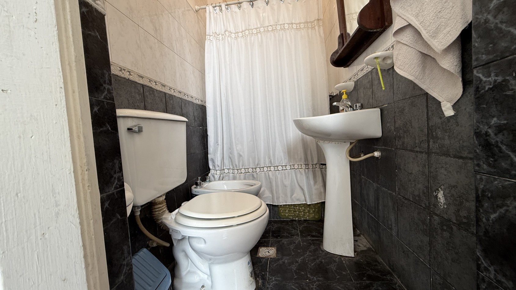 CASA EN ALQUILER  PASEO GUEMES