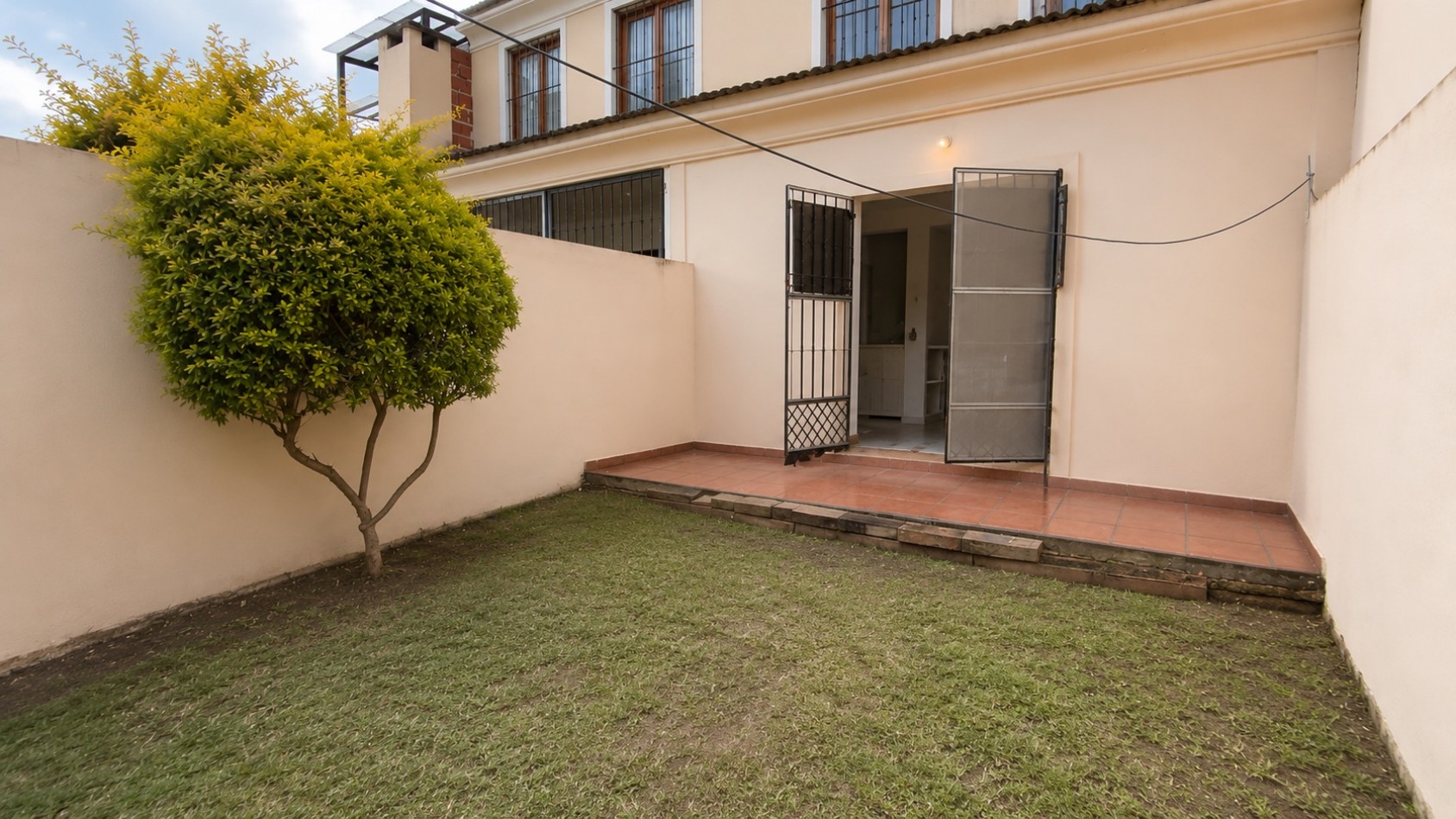 DUPLEX EN VENTA EN GRAND BOURG