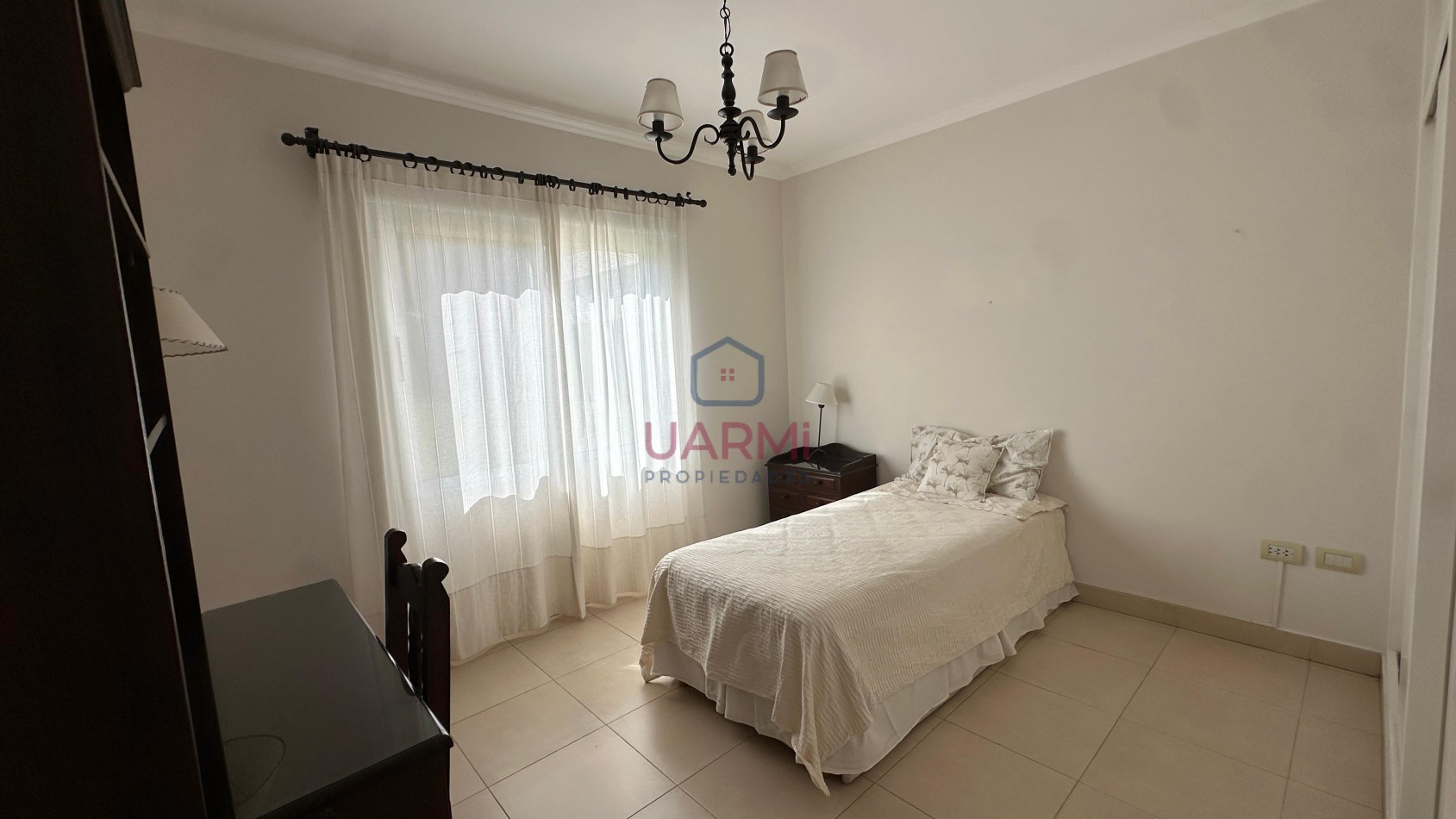 Excelente casa en alquiler en El Tipal