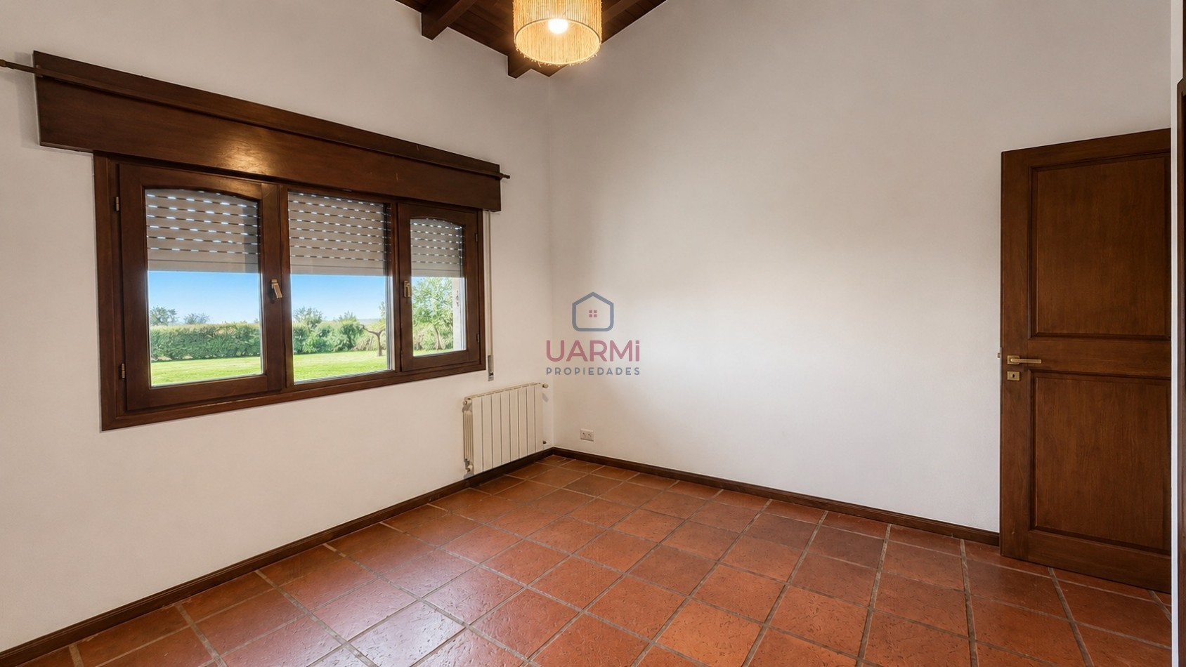 CASA EN ALQUILER EN EL TIPAL