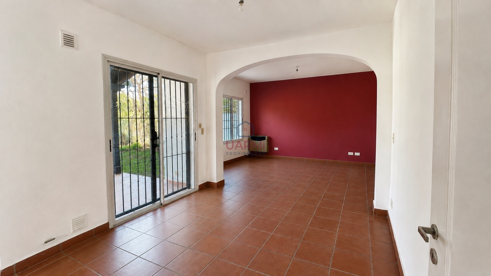 CASA EN ALQUILER EN SAN LORENZO