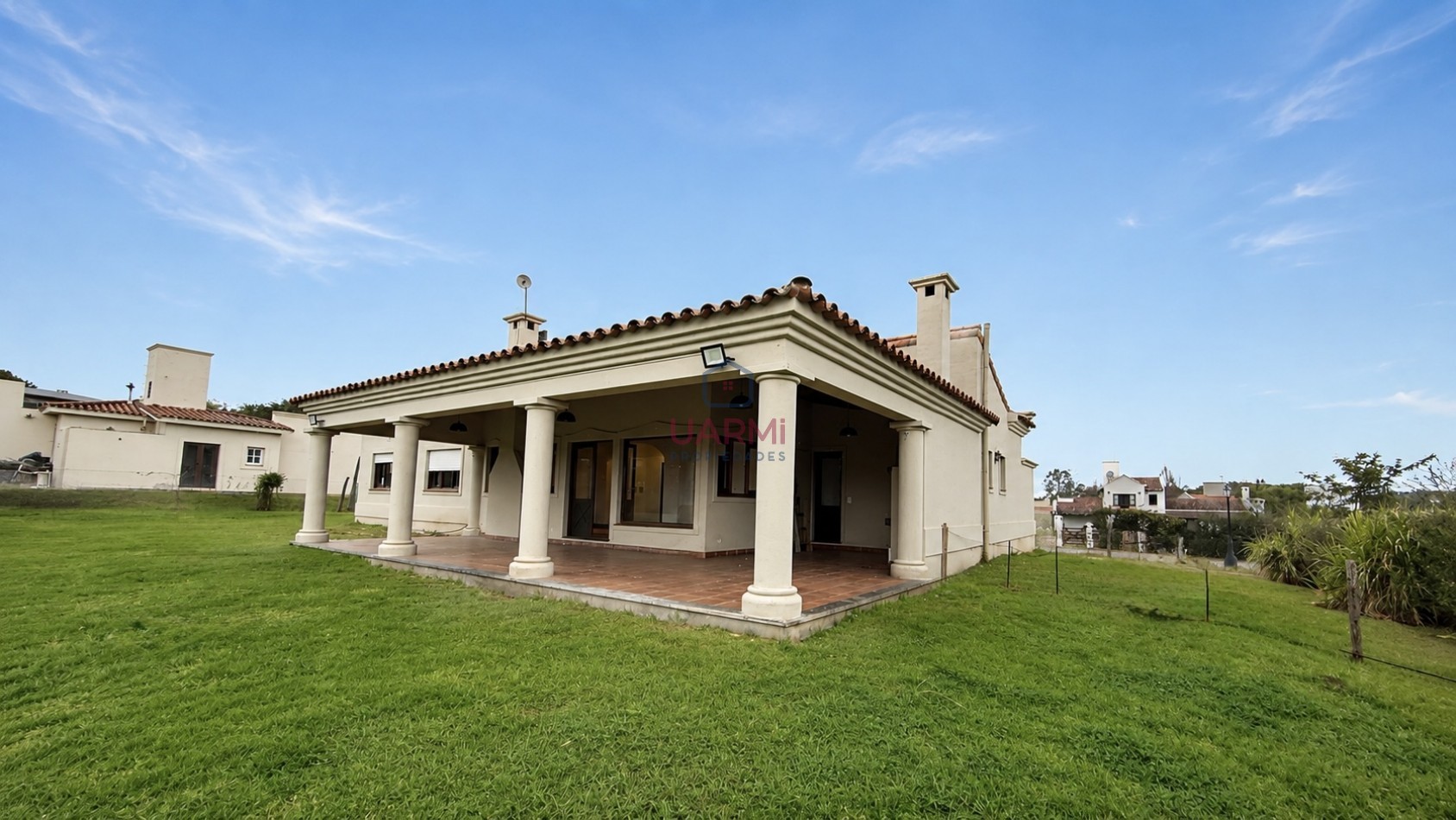 CASA EN ALQUILER EN EL TIPAL