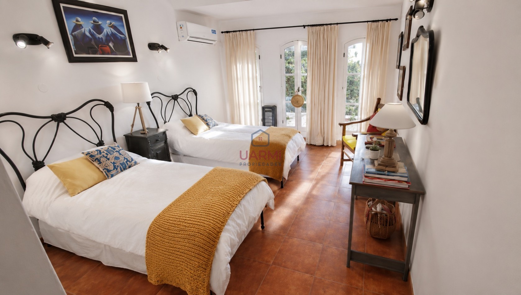 Casa con quincho y pileta en Venta en Tres Cerritos