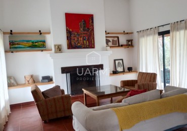 CASA EN VENTA EN LA AGUADA