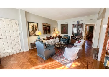 DEPARTAMENTO EN VENTA EN ZONA CENTRO