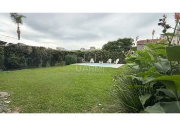 CASA EN ALQUILER EN LA LOMA