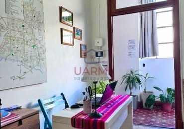 HOSTEL EN VENTA -OPORTUNIDAD