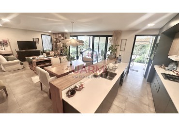 CASA EN VENTA EN CASAS DEL BOSQUE I San Lorenzo Chico