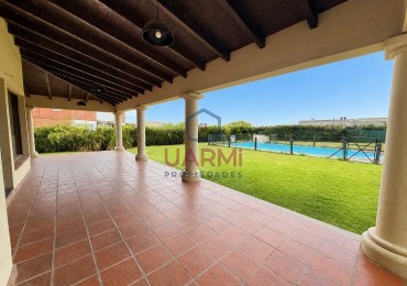 CASA EN VENTA EN EL TIPAL